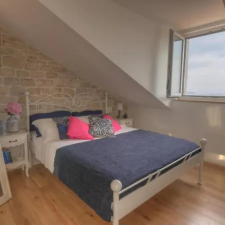 Mediterranea - One Bedroom With Sea View Daire