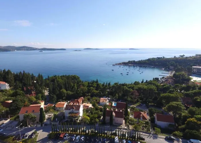 Mediterranea - One Bedroom With Sea View * 米利尼