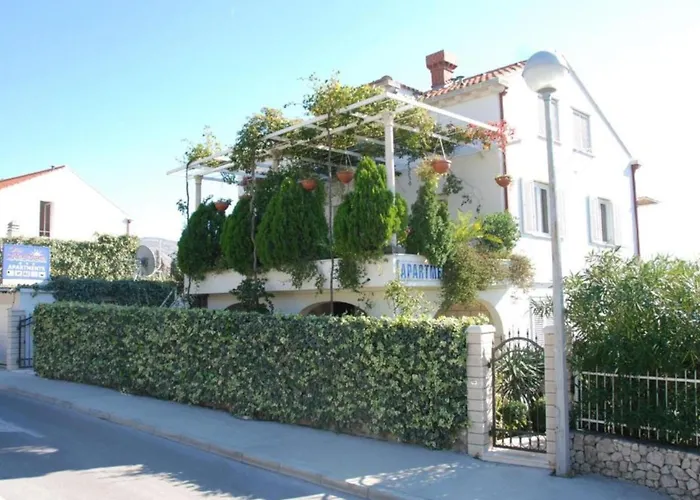 Mediterranea - One Bedroom With Sea View 公寓 米利尼